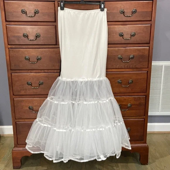 Other | Price Crinoline Undergarment For Mermaid Dressesnever Worn |  Poshmark